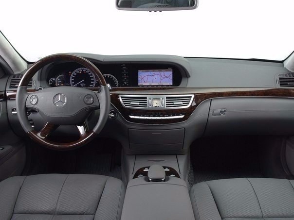 Эволюция комфорта и роскоши. Приятно оказаться на любом месте. :)Mercedes-Benz S-class.