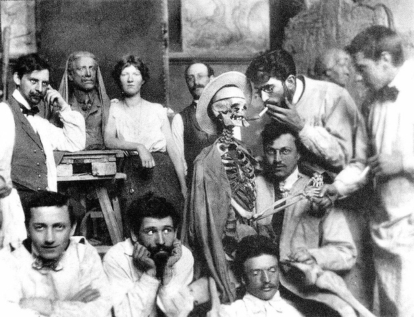 Cтуденты Императорской Академии художеств. 1913г.Санкт-Петербург© t·me/photoapparat