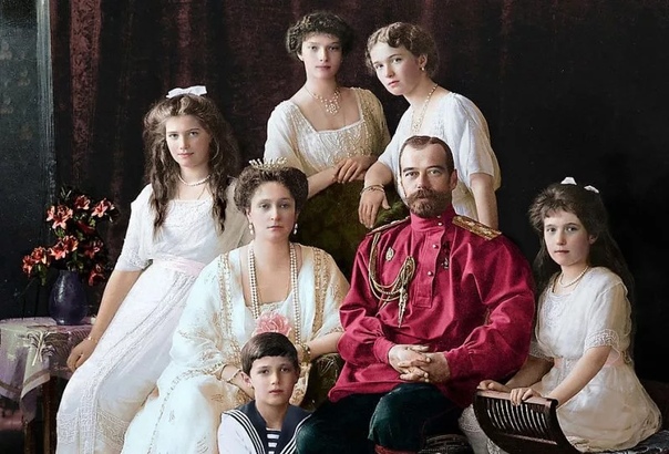 Пытались ли белые спасти царскую семью Расстрел семьи Романовых одна из самых кровавых и загадочных страниц русской истории. Но был ли шанс у белогвардейцев спасти царскую семью и