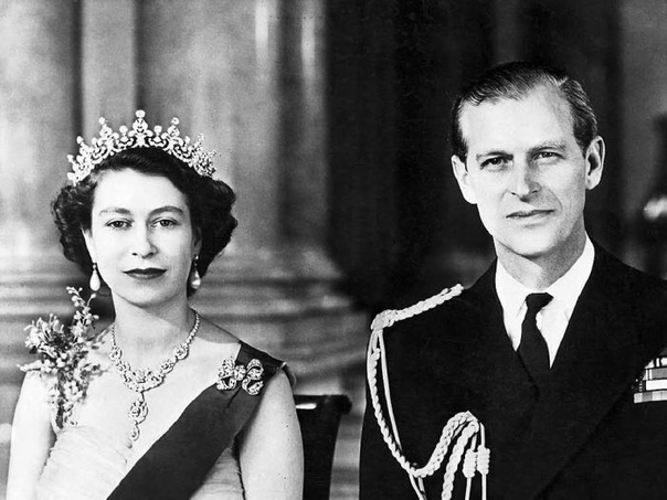 История любви королевы Елизаветы II и принца Филиппа Сказка о настоящих принце и принцессе, которая длится уже больше 70 лет.ПроисхождениеЕлизавета родилась в 1926 году, ее родители король Георг